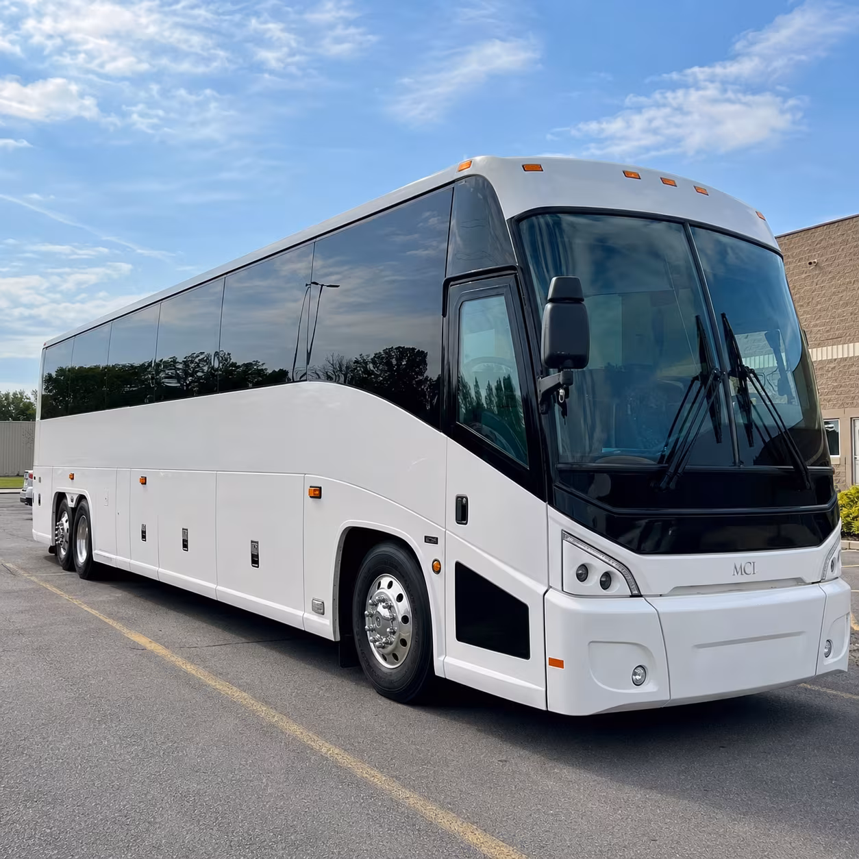 buses to angel stadium for angels baseball season